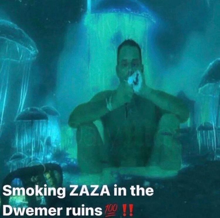 Smoking ZAZA in the Dwemer ruins