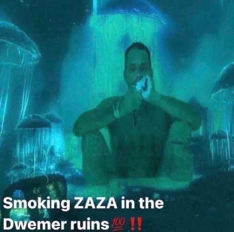 Smoking ZAZA in the Dwemer ruins