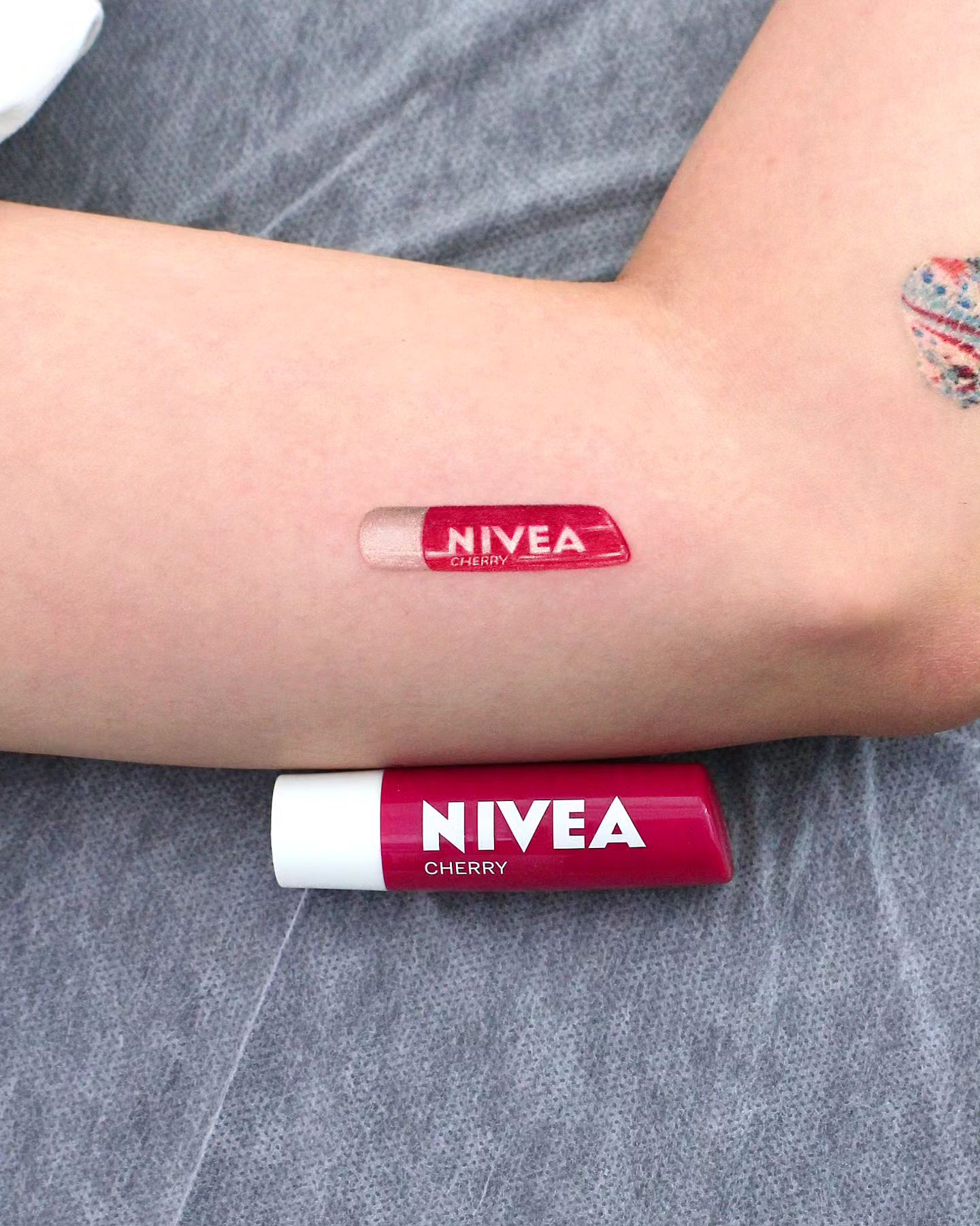 9 NIVEA CHERRY