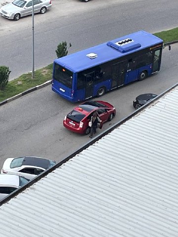 вам надо кому нибудь фотку где павла в такси садится? 

возьмите кому надо мне не нужна просто у меня есть другие