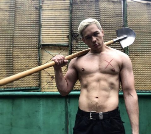 peak male form.