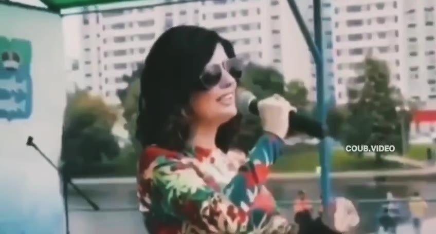ь. > ` В соувуюго