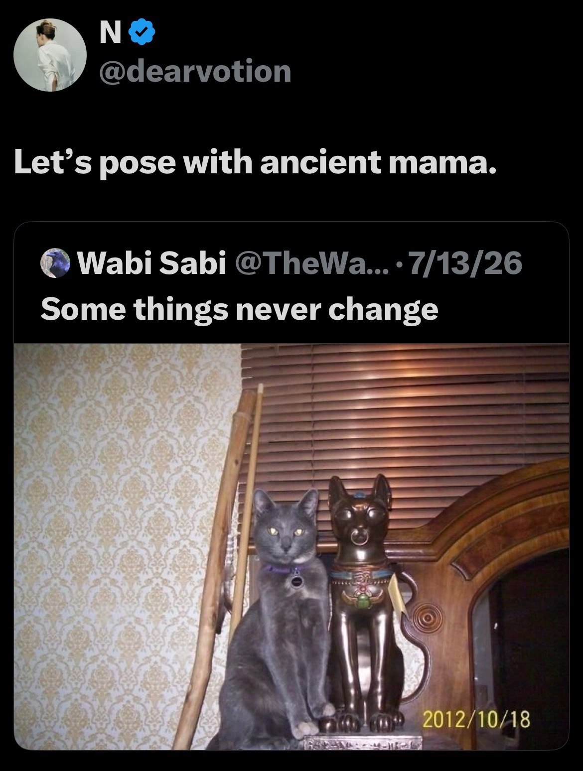 Let’s pose with ancient mama. Wabi Sabi Some things never change Я. 18