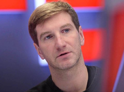 ⚡️«Преступный путинский режим должен быть уничтожен». Антон Красовский дал интервью на Верхнем Ларсе

Пездуза