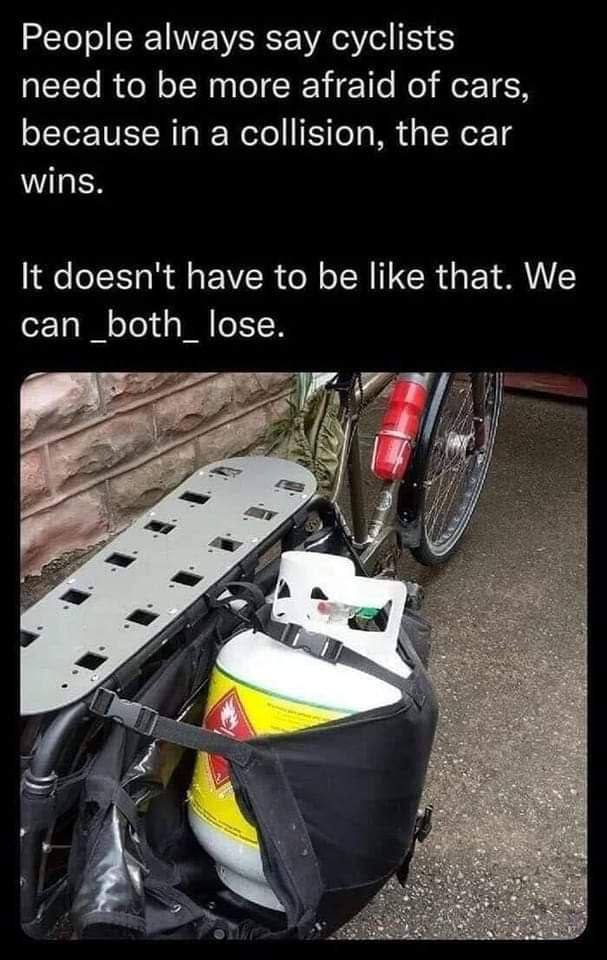 People always say cyclists need to be more afraid of cars, because in a collision, the car wins. It doesn't have to be like that. We А