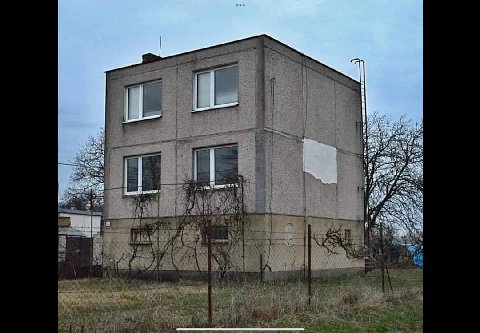 как же я хочу се такой дом на даче ебануть

но тока чтоб еще подъезд был полноценный на первом этаже. с почтовыми ящиками
