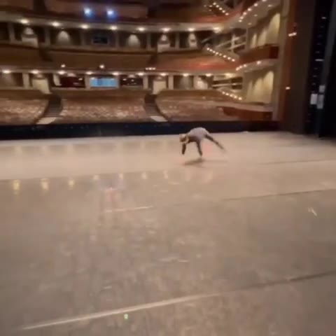 охуенный party trick