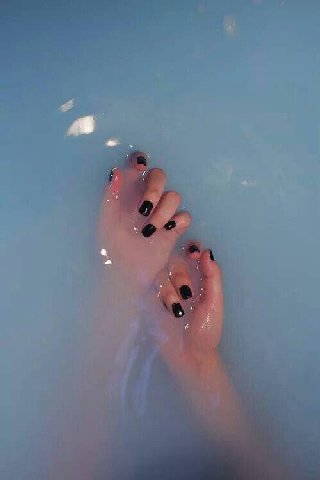 a В