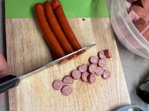 три сосиски за раз зови меня саша грей