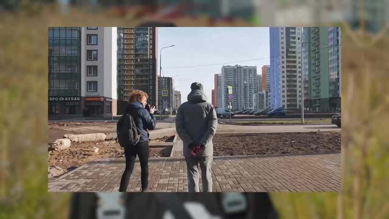 Интервью Дудя со Славой Мэрлоу, но каждый раз, когда Слава моргает, видео ускоряется на 10%
