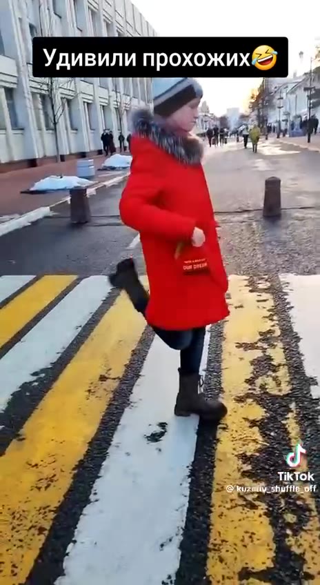 Sy Yaueunu прохожих MW] Удивили прохожих@ И