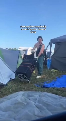 ознапоеиещес тре теу [покта 9 ааа festival