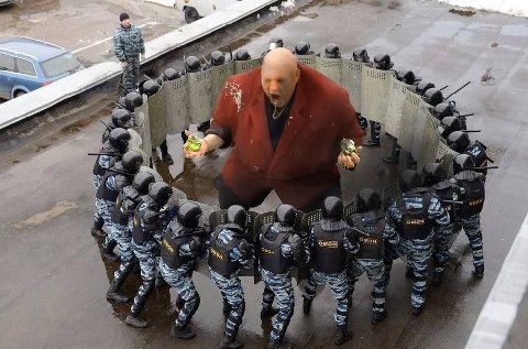 i 8 омон мон