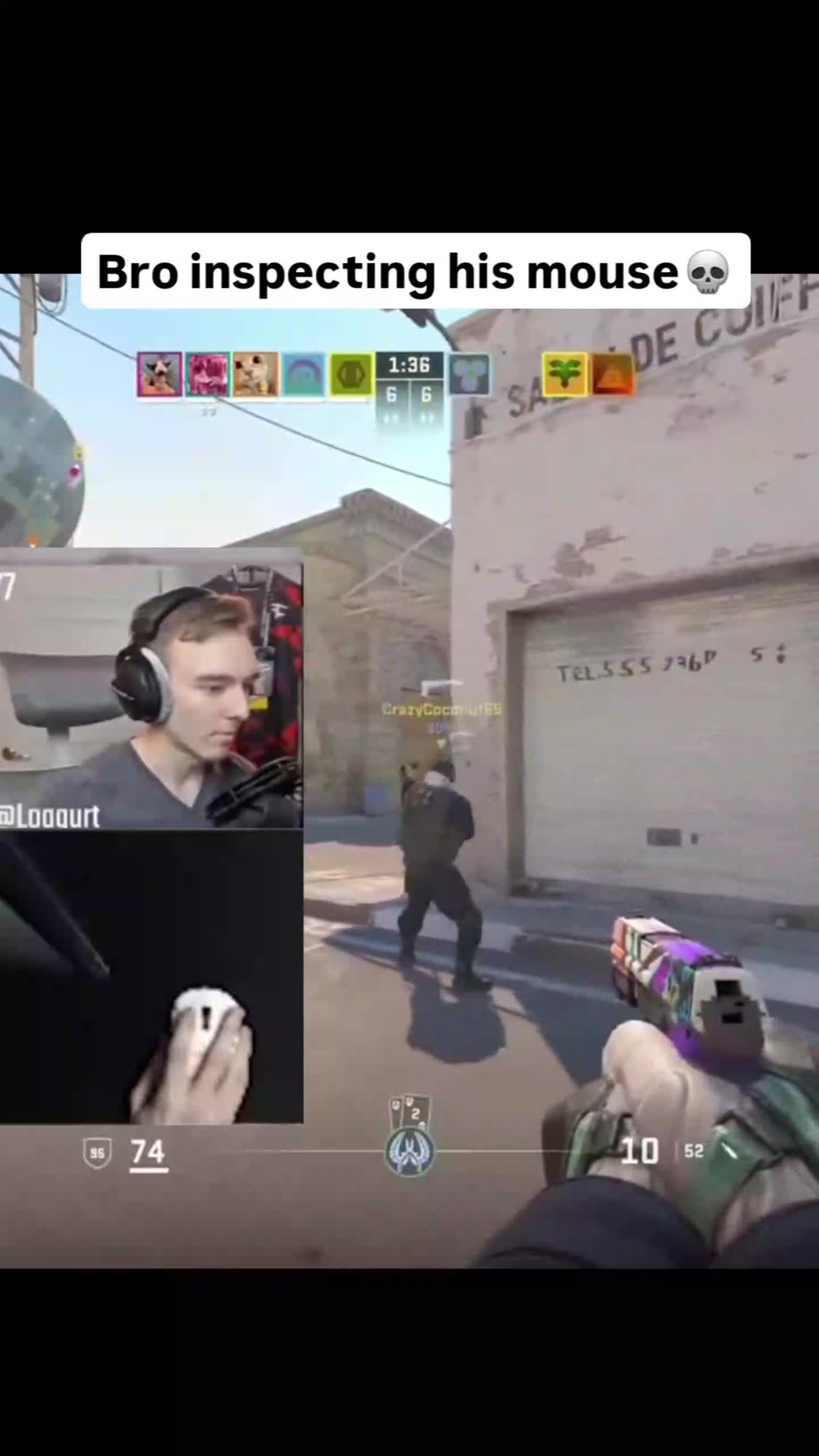 | Bro inspecting his mouse <> | Петин ыы. в ‘Ty not to injure your teammates 4 WW