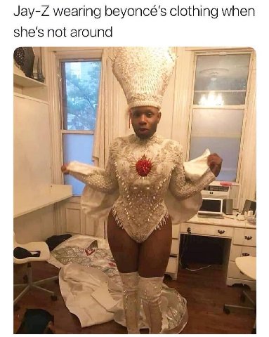 Jay-Z wearing beyoncé's clothing when she’s not around 7